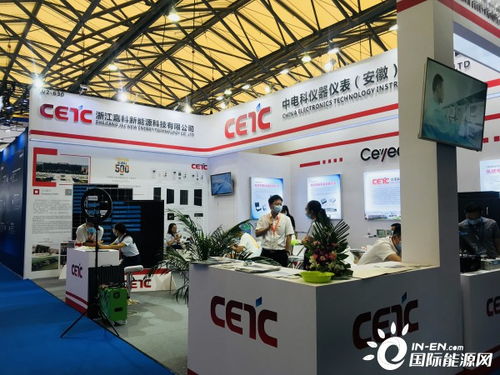 燃爆現(xiàn)場(chǎng) 當(dāng)教育科技遇上71家光伏企業(yè)，SNEC展會(huì)閃耀跨界創(chuàng)新之光